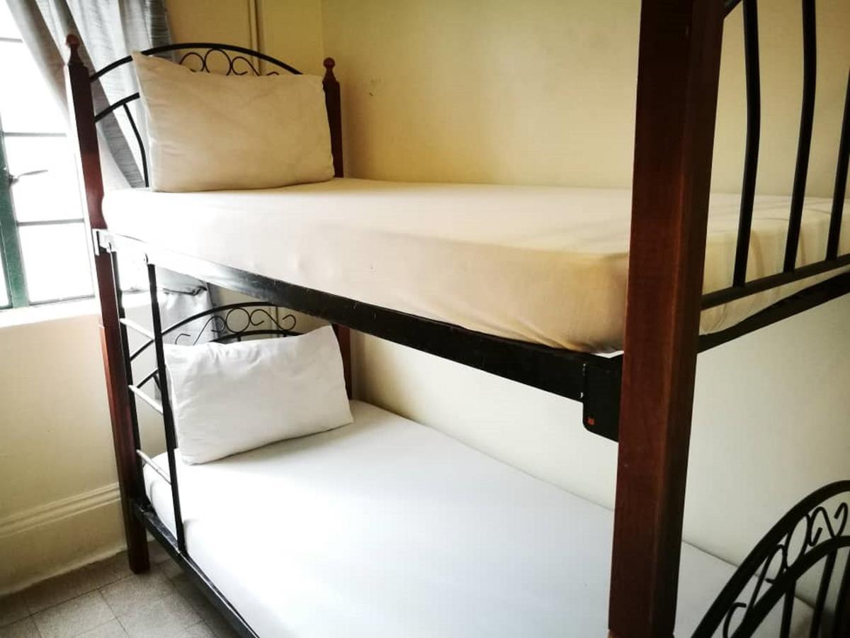 Grocer'S Inn Backpackers Guesthouse Kuala Lumpur Exterior foto